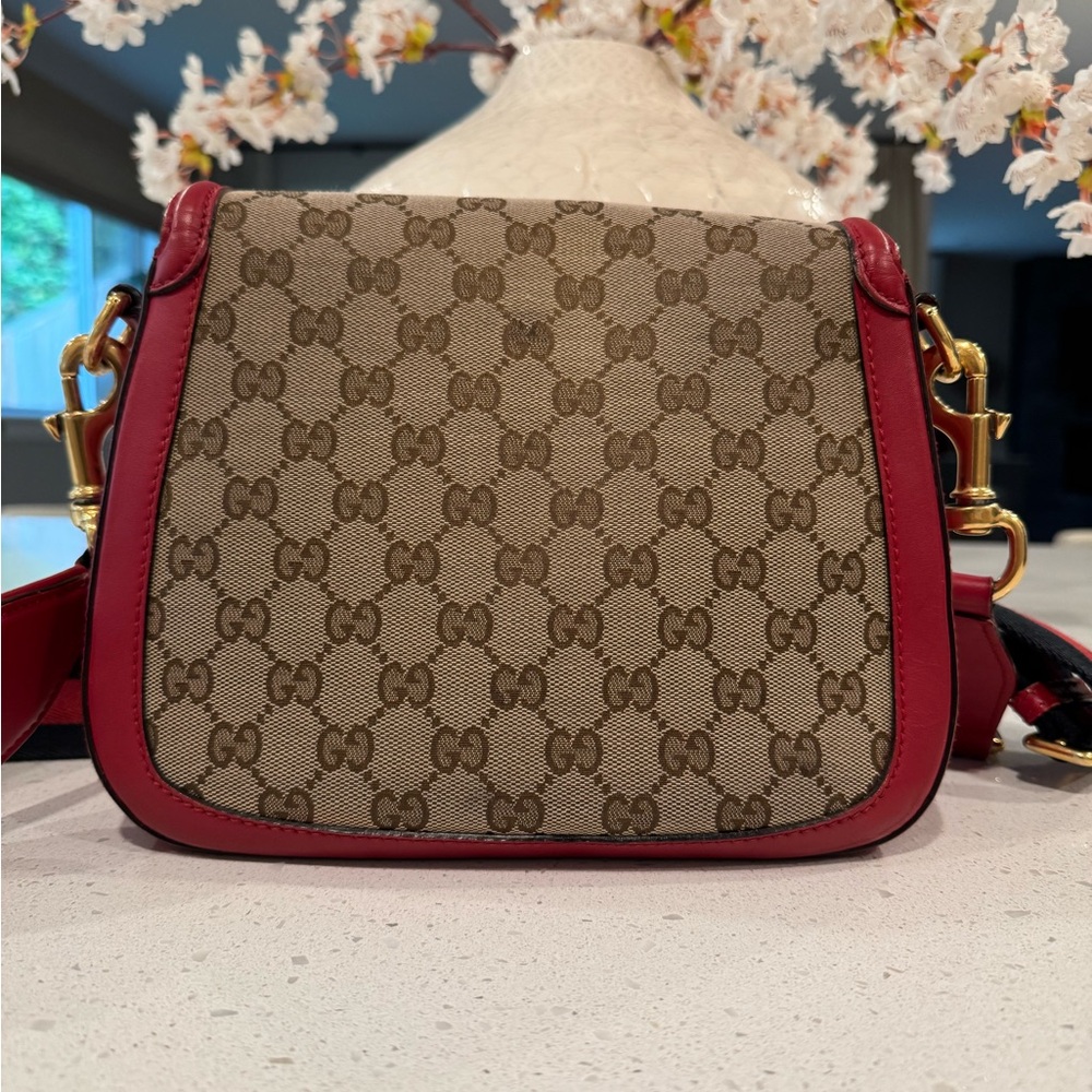 Gucci Lady Web GG Supreme crossbody with web strap - Picture 2 of 9